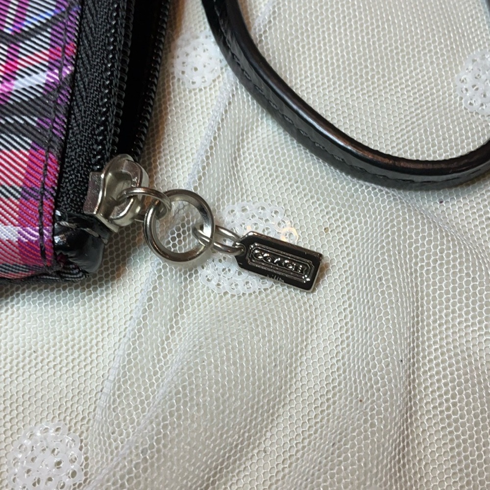 Coach Tartan wristlet - Picture 3 of 8